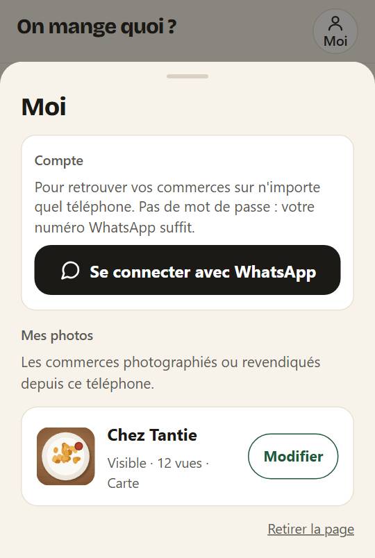 La feuille « Moi » : « Se connecter avec WhatsApp », puis « Mes photos » avec Chez Tantie.